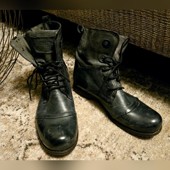 Bunker Tara Leather Boots - Picture 15 of 15